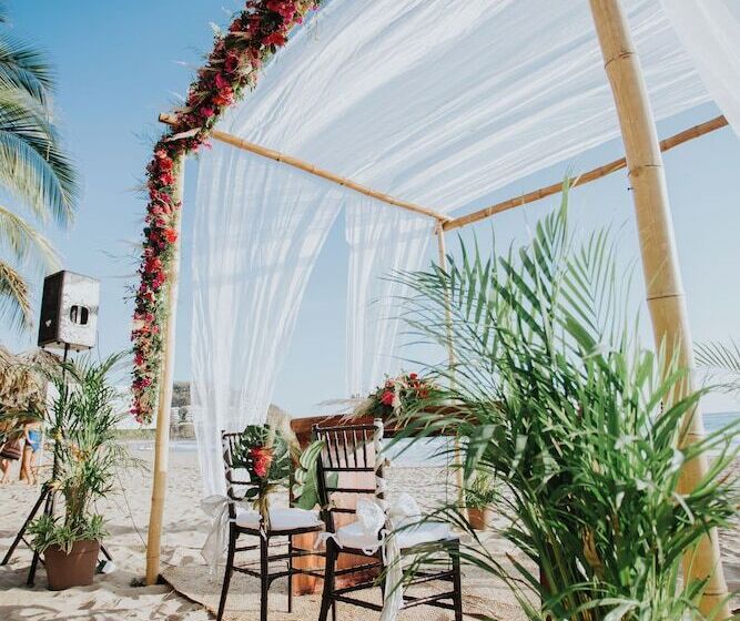 هتل Fontan Ixtapa