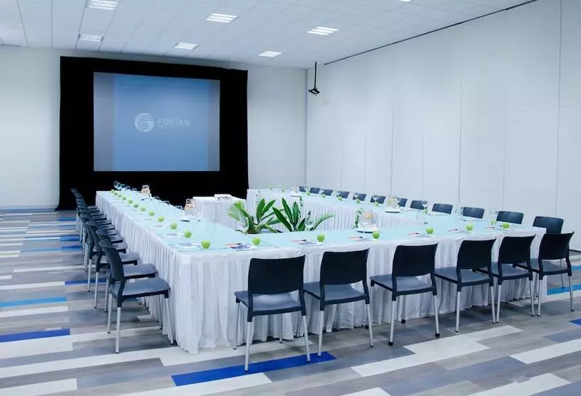 בית מלון כפרי Fontan Ixtapa