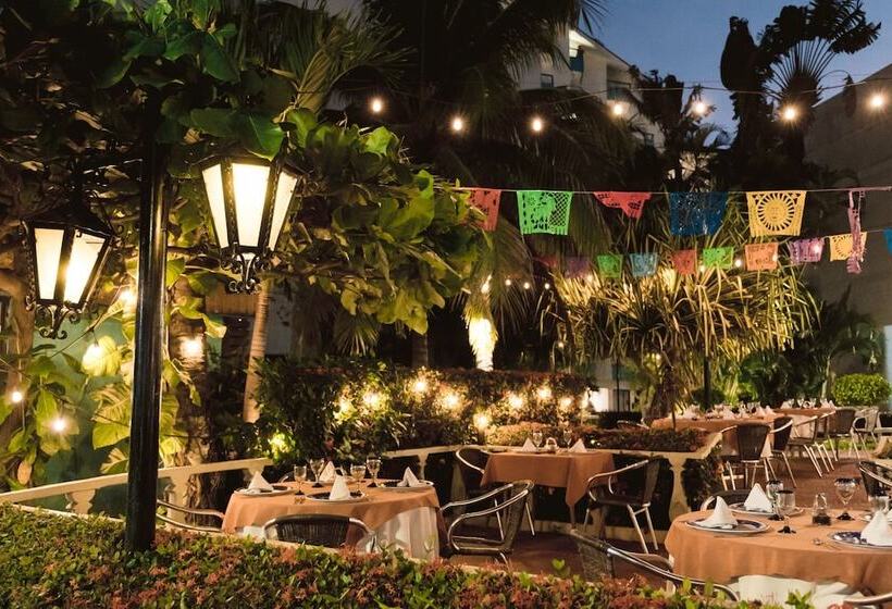 هتل Fontan Ixtapa