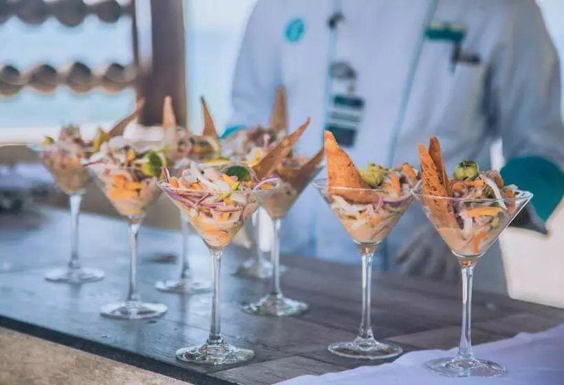 בית מלון כפרי Fontan Ixtapa