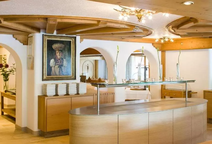 בית מלון כפרי Haller S Geniesser