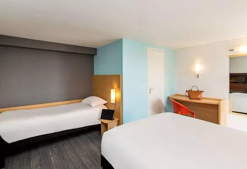 هتل Ibis Roscoff