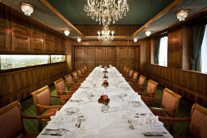 Parkhotel Graz   Traditional Luxury