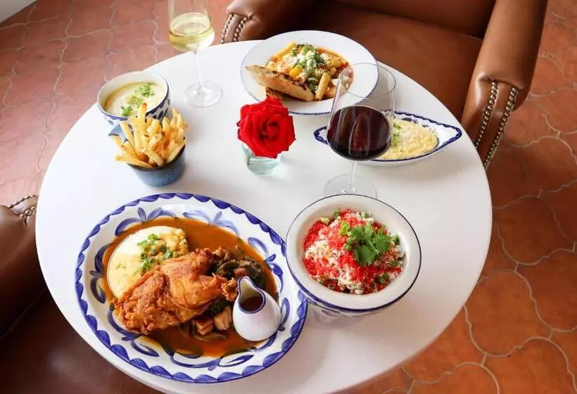 فندق Paso Del Norte, Autograph Collection