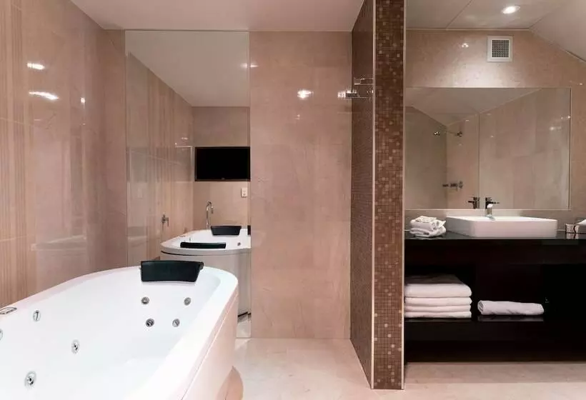 فندق على الطريق Arkaba