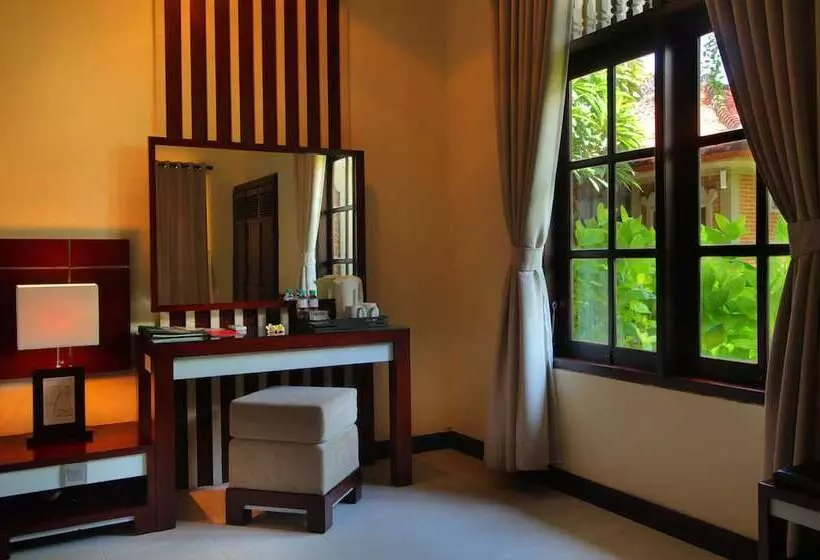 Adi Dharma Hotel Legian