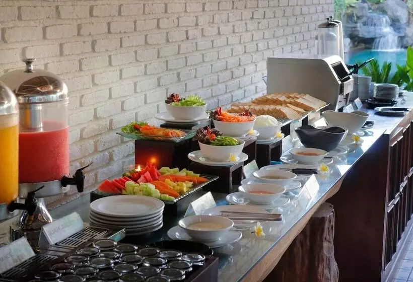 Adi Dharma Hotel Legian