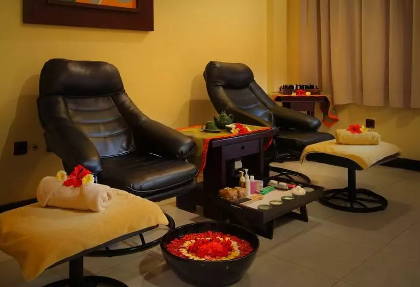 Adi Dharma Hotel Legian