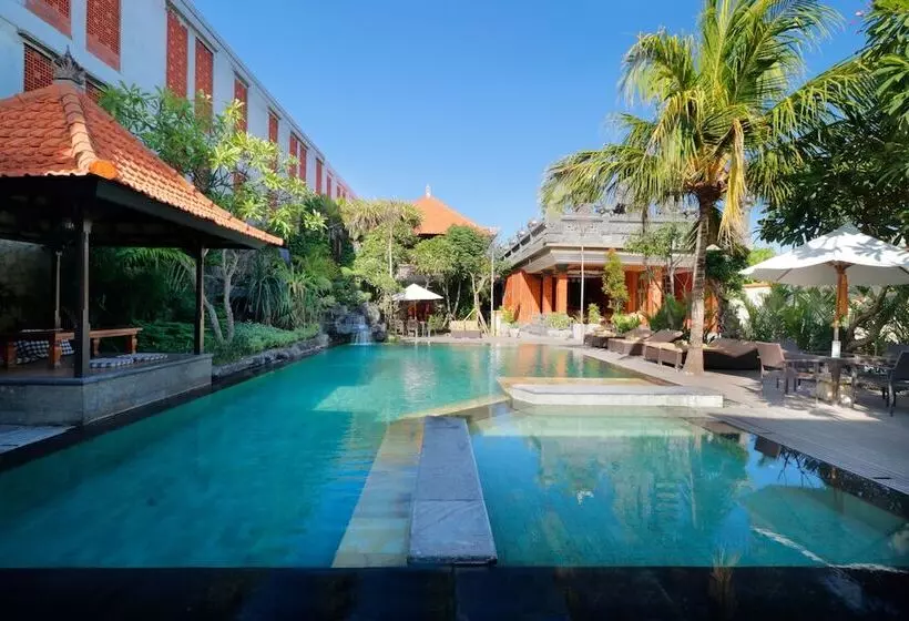 Adi Dharma Hotel Legian