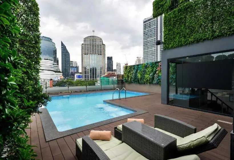 هتل Arawana Regency Park Sukhumvit