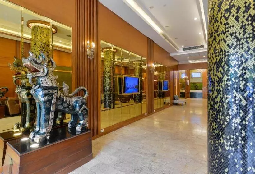 هتل Arawana Regency Park Sukhumvit