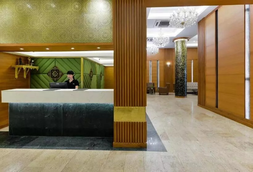 هتل Arawana Regency Park Sukhumvit