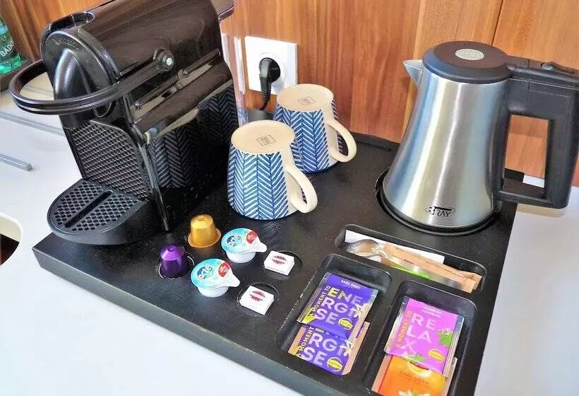 هتل Atrium By Happyculture