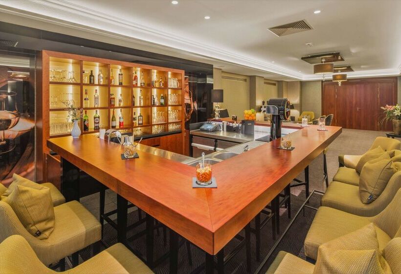 Best Western Plus Hotel Excelsior