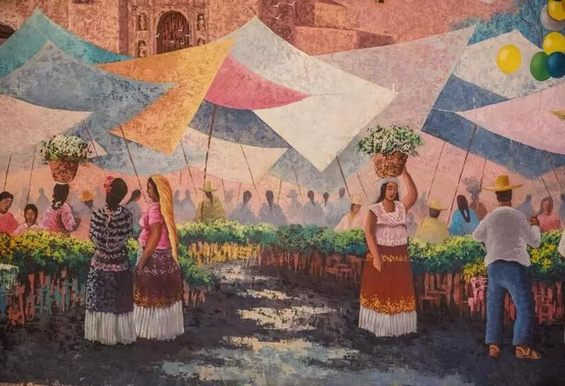 Отель Fiesta Inn Oaxaca