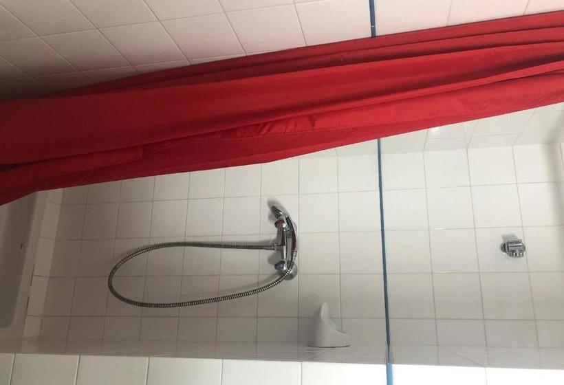 هتل Hermus Centre Vila