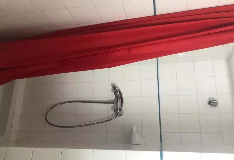 هتل Hermus Centre Vila