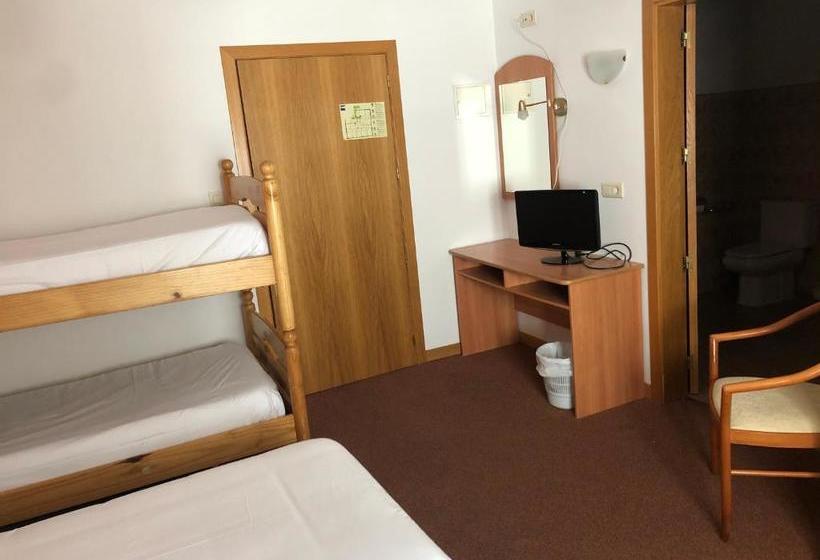 هتل Hermus Centre Vila