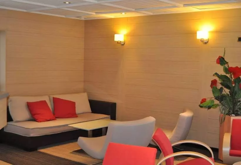 酒店 Ibis Styles Annecy Centre Gare