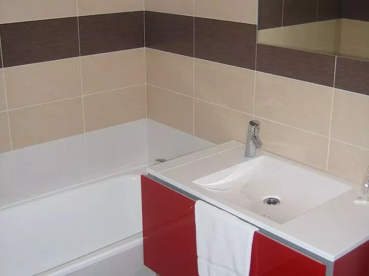 酒店 Ibis Styles Annecy Centre Gare