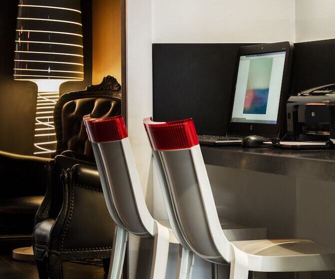 هتل Louvre Saint Honore