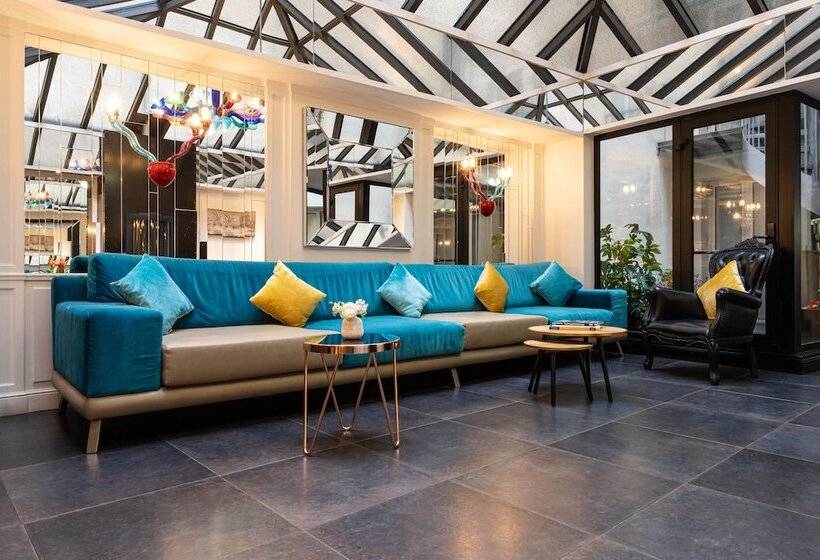 هتل Louvre Saint Honore