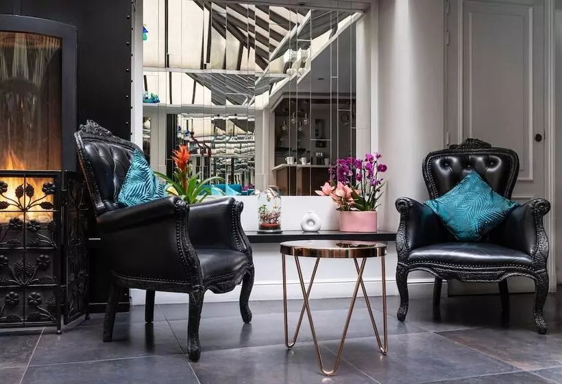 בית מלון כפרי Louvre Saint Honore