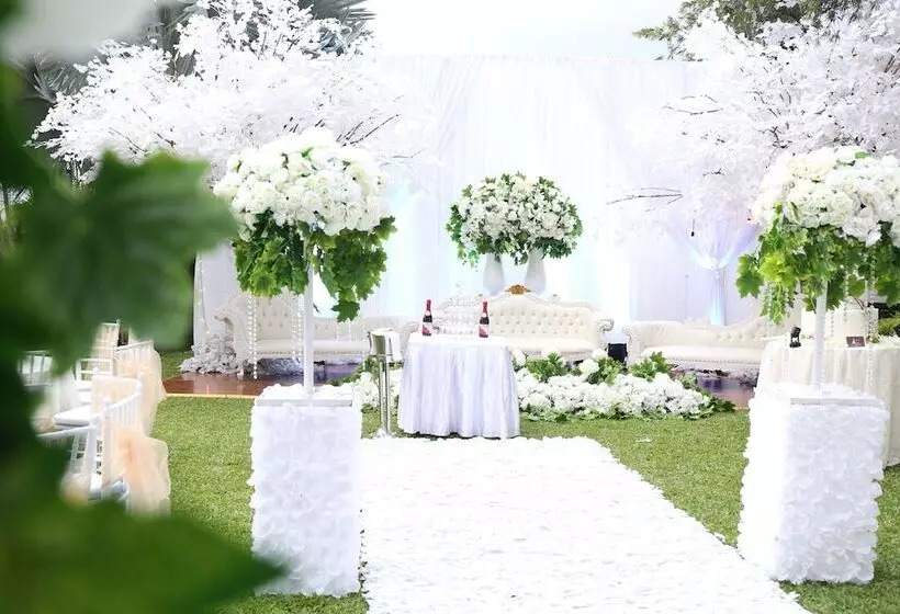 Millennium Hotel Sirih Jakarta