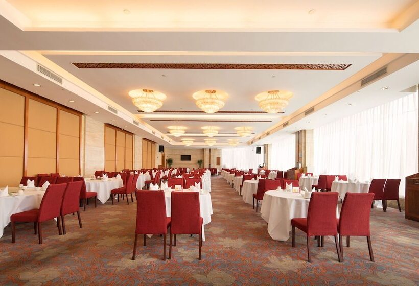 ホテル Ramada By Wyndham Pearl Guangzhou Canton Fair Free Shuttle Bus