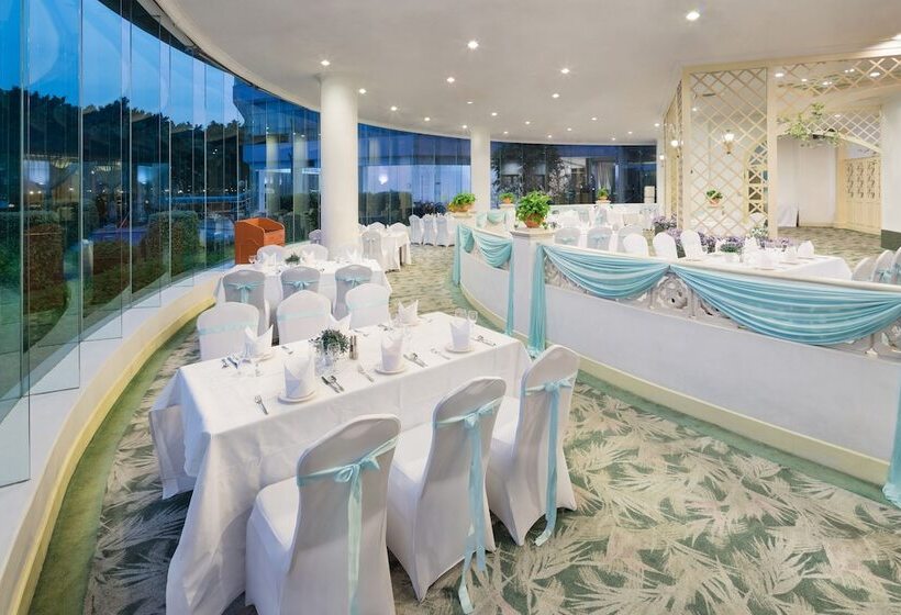 ホテル Ramada By Wyndham Pearl Guangzhou Canton Fair Free Shuttle Bus