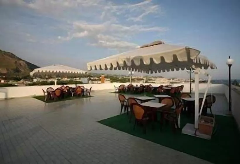 בית מלון כפרי Santa Marta