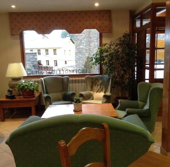 هتل Soldeu Maistre