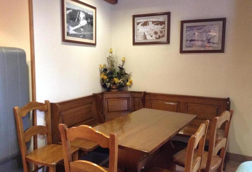 هتل Soldeu Maistre