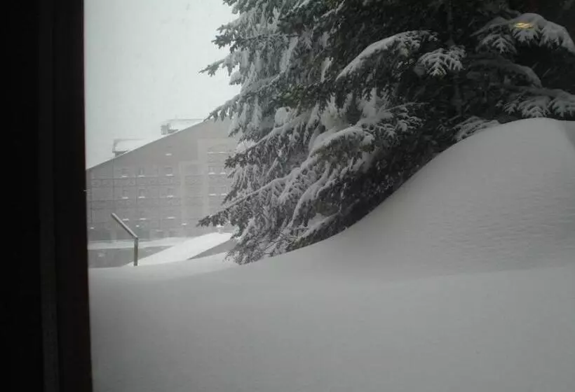 هتل Soldeu Maistre