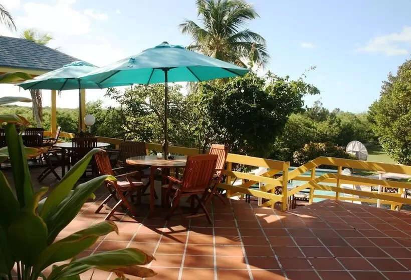 Stella Maris Resort Club