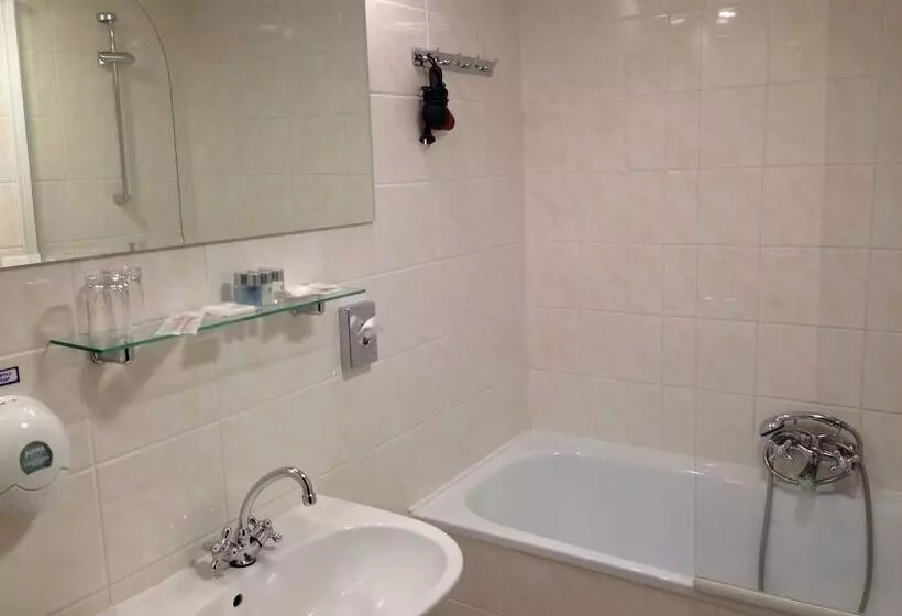 בית מלון כפרי Aausterlitz