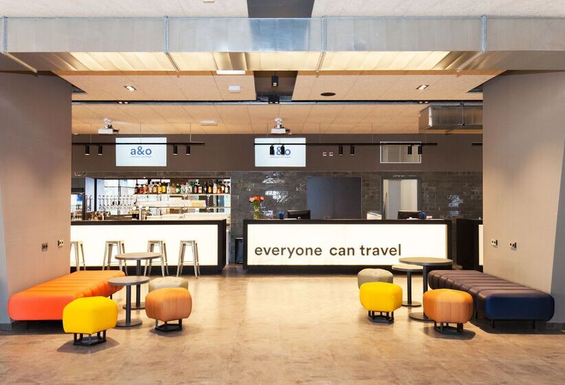 هتل a&o Prague Rhea