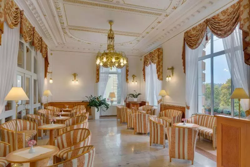 ホテル Danubius Health Spa Resort Hvezda-Skalnik