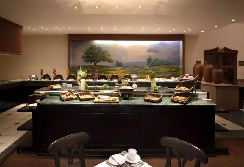 Hotel Krystal Monterrey