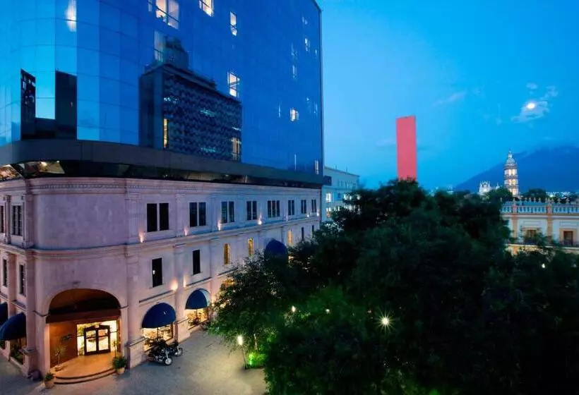 Hotel Krystal Monterrey
