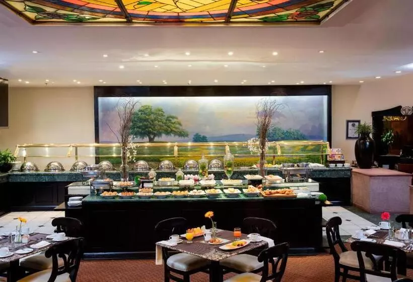 Hotel Krystal Monterrey