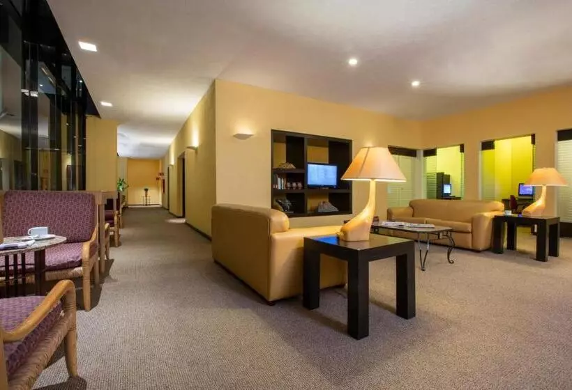 Hotel Krystal Monterrey