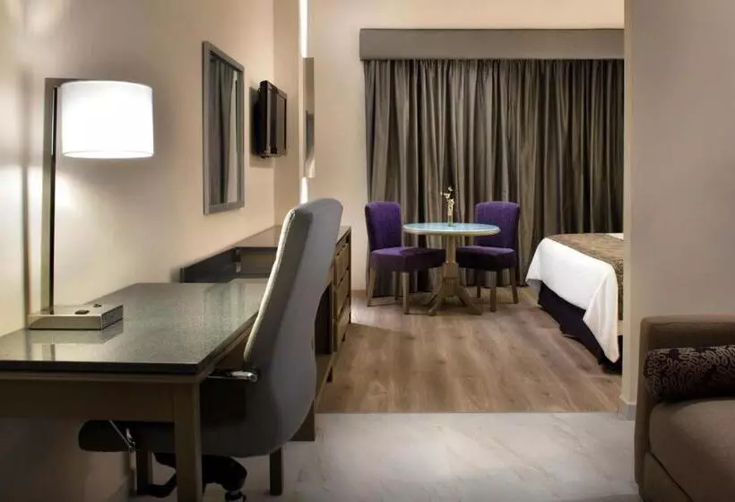 Hotel Krystal Monterrey