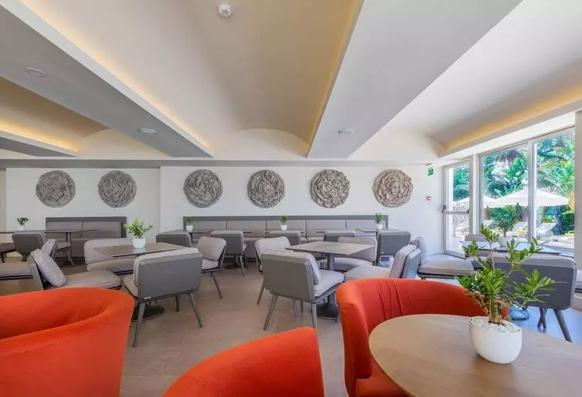 Tasia Maris Beach Hotel - Adults Only