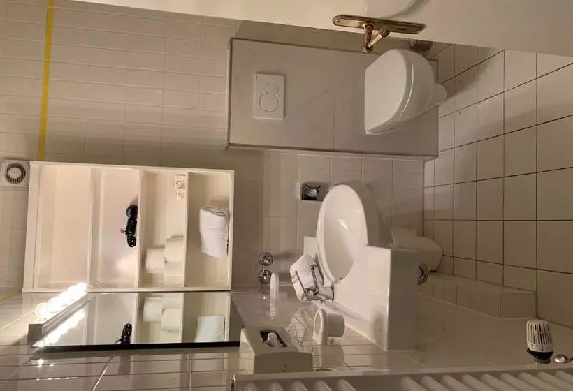 Carlstadt Suites Dusseldorf