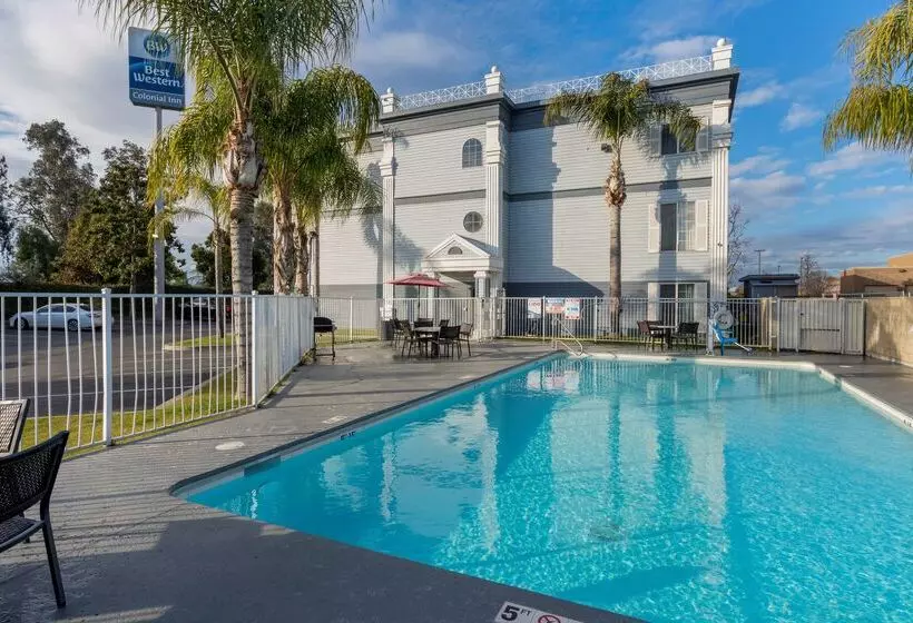 Отель Best Western Colonial Inn