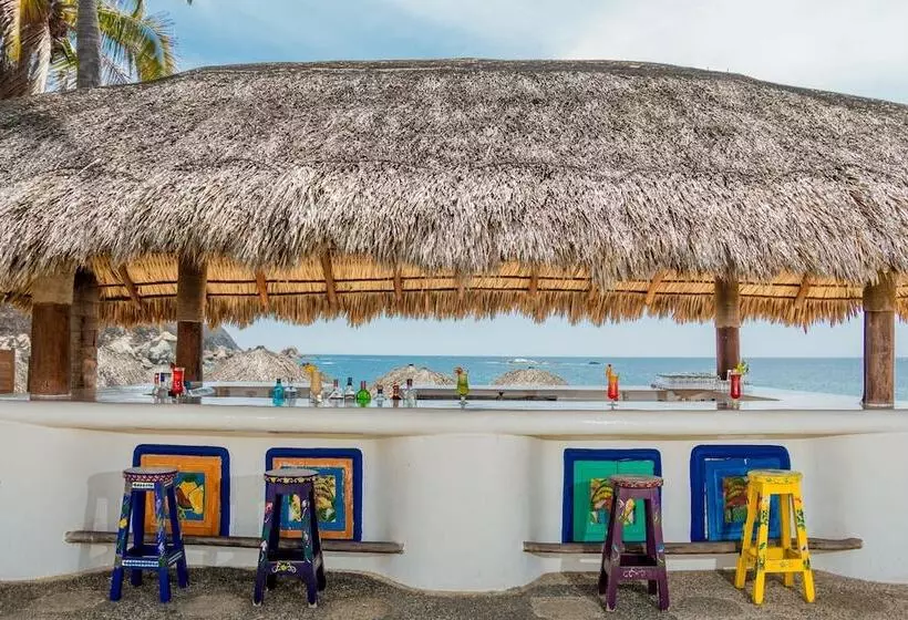 Hotel Camino Real Zaashila Huatulco