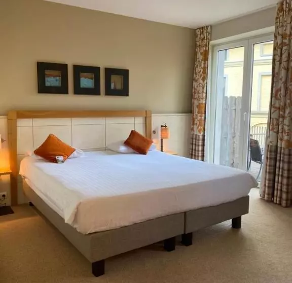 בית מלון כפרי Castel De Pontalesse