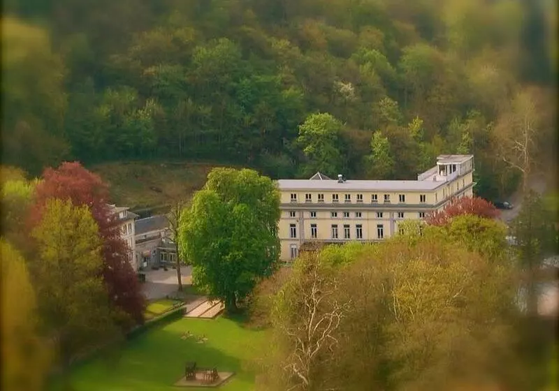 בית מלון כפרי Castel De Pontalesse