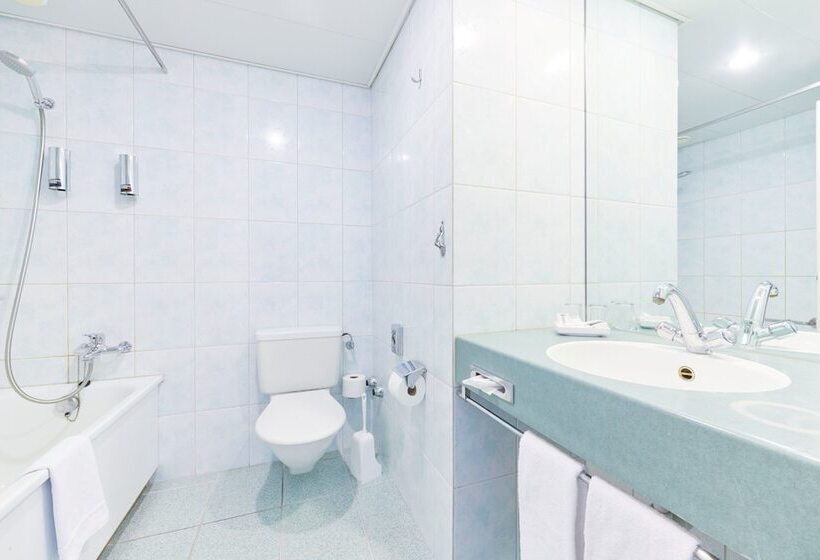 هتل City Am Bahnhof